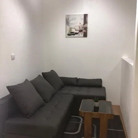 Cozy Max * Jagodina